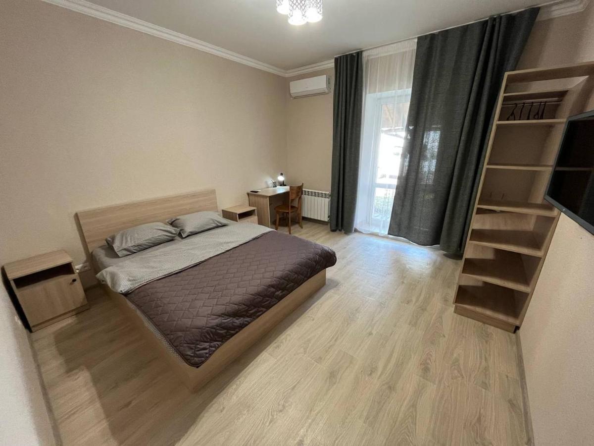 Fox Rooms 90 Mykolajiw Exterior foto